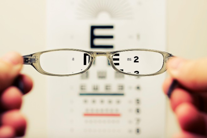 eyeglasses test